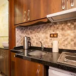Ξενοδοχείο με διαμερίσματα Nasip House 3*