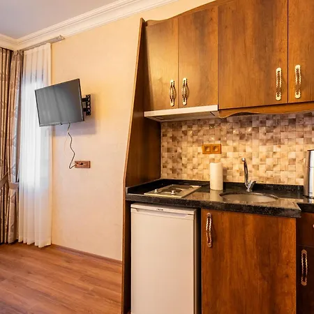 Nasip House 3*