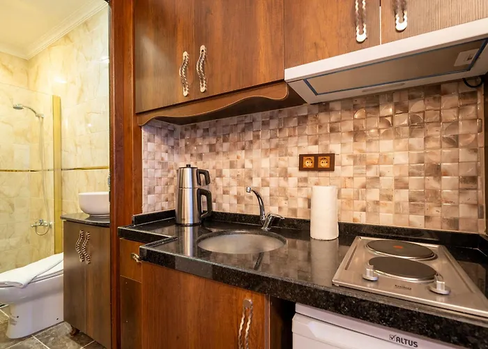 Aparthotel Harbor House 3*