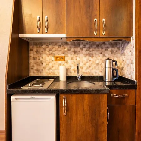 Nasip House Aparthotel 3*